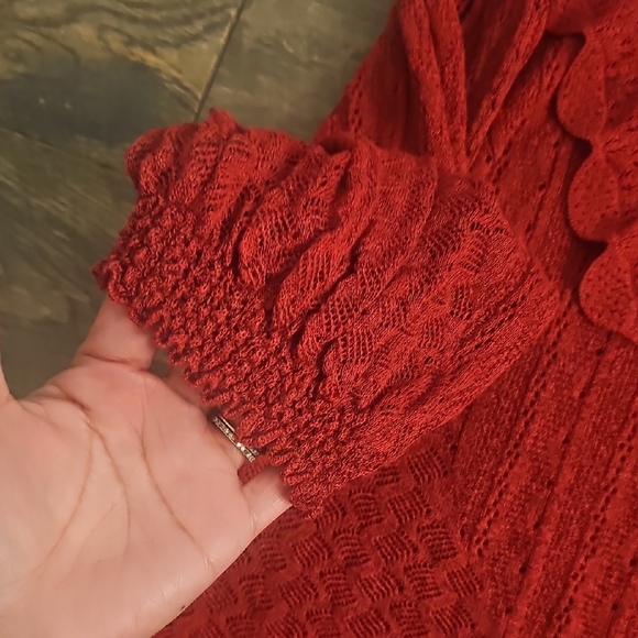 Zara Red Sweater - Picture 2 of 8